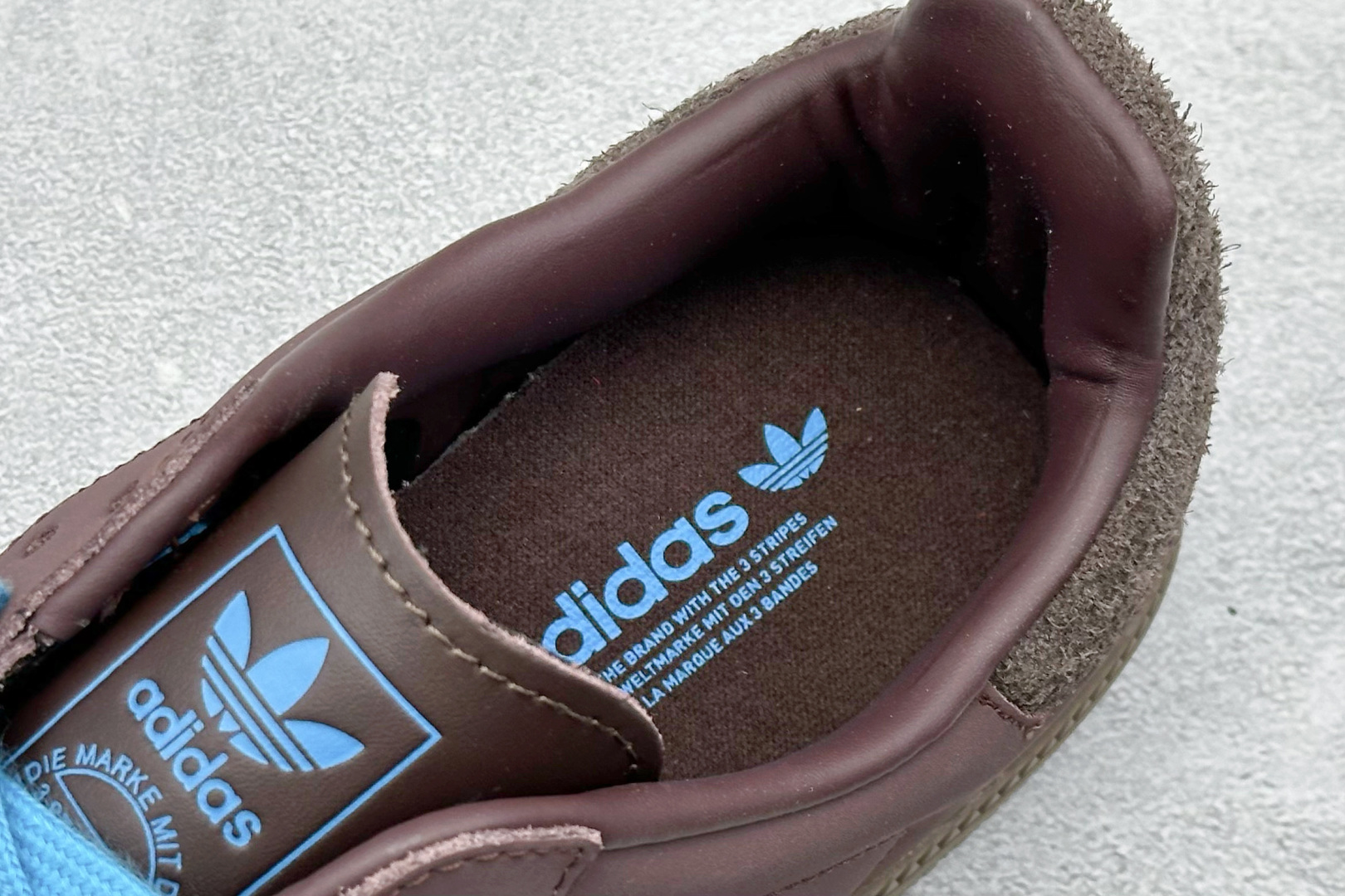 160 Adidas originals Samba 棕蓝 JI2733-Chinese UA Cheap High Quatity Brand Clothes Bags handbags Sneakers wholesale wholesaler seller from China Factory suppliers Fashion Clothing Shoes best Quality Beautiful Price 160 Adidas originals Samba 棕蓝 JI2733