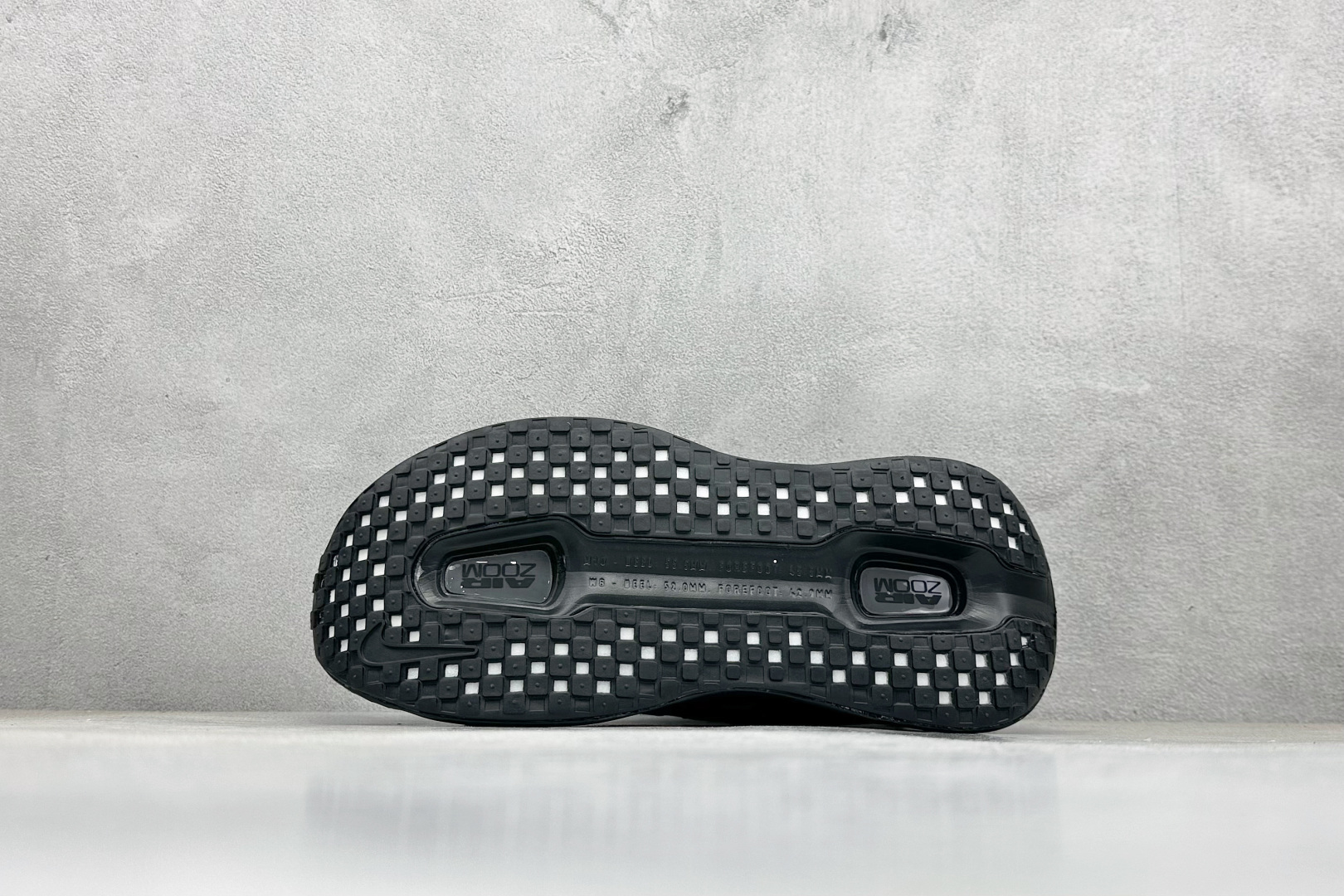 200 Nike Air Zoom Pegasus Premium 全掌气垫缓震网面运动跑鞋 IO7325-001