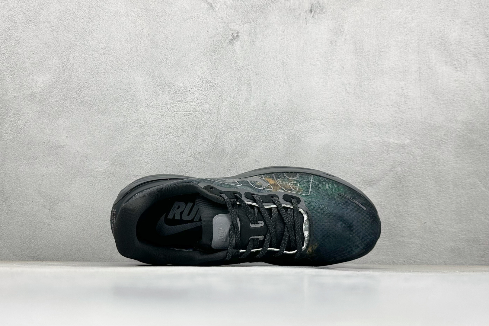 200 Nike Air Zoom Pegasus Premium 全掌气垫缓震网面运动跑鞋 IO7325-001