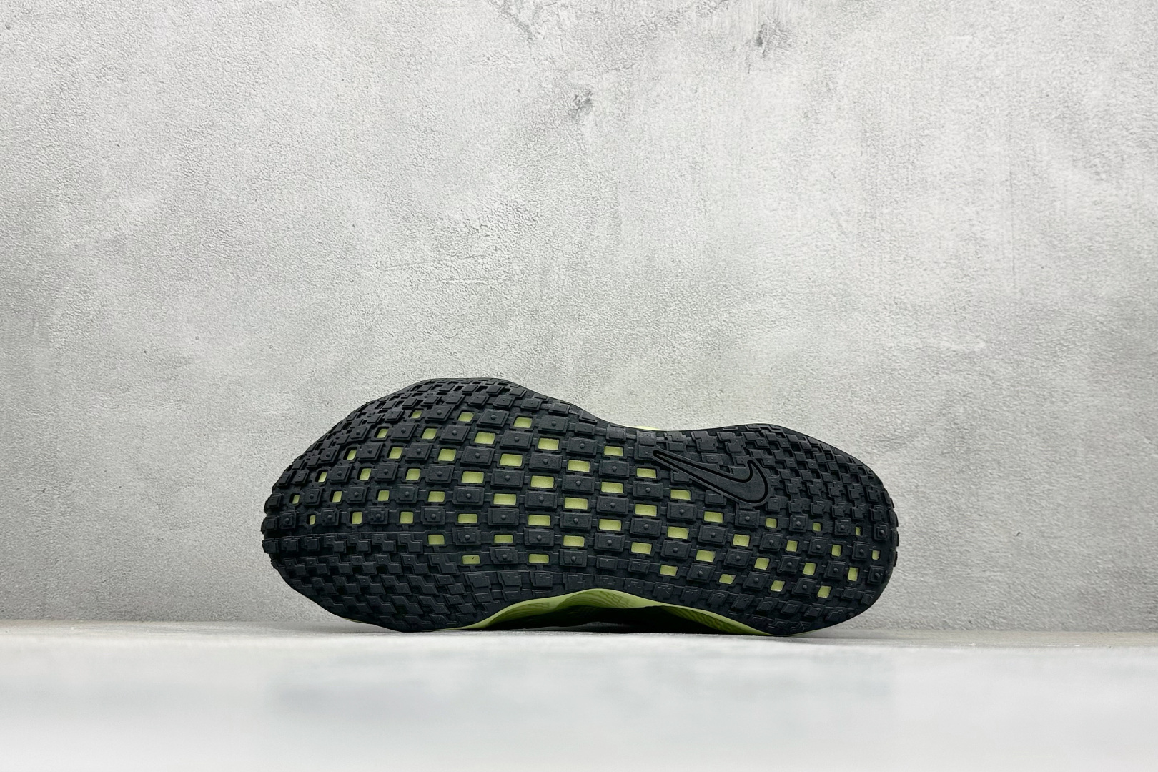 190 HYEIN SEO x Nike Ava Rover Ava Rover 联名鞋 DX4215-303