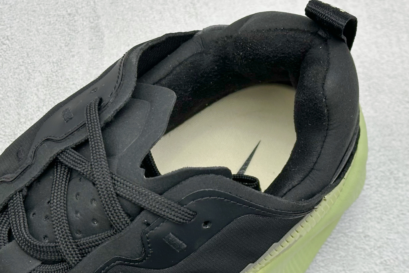 190 HYEIN SEO x Nike Ava Rover Ava Rover 联名鞋 DX4215-303