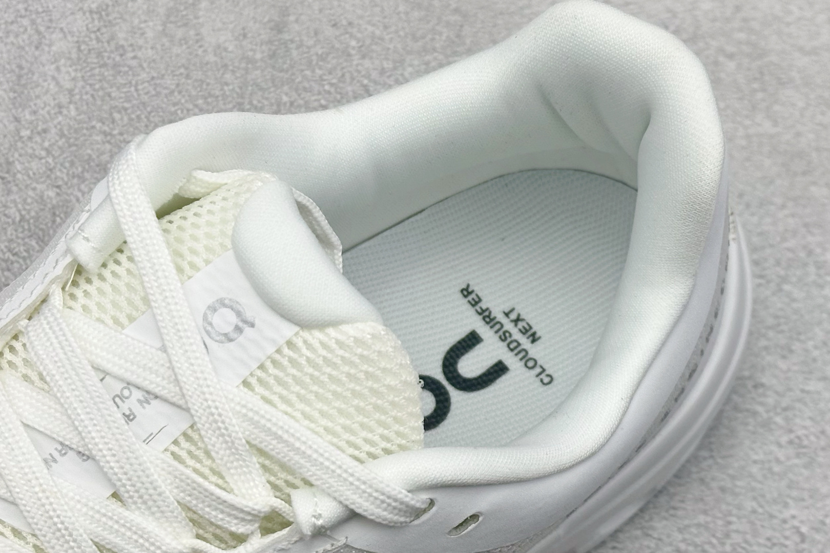 180 On昂跑 Cloudsurfer Next 舒适百搭防滑耐磨低帮休闲跑步鞋 3MD1042