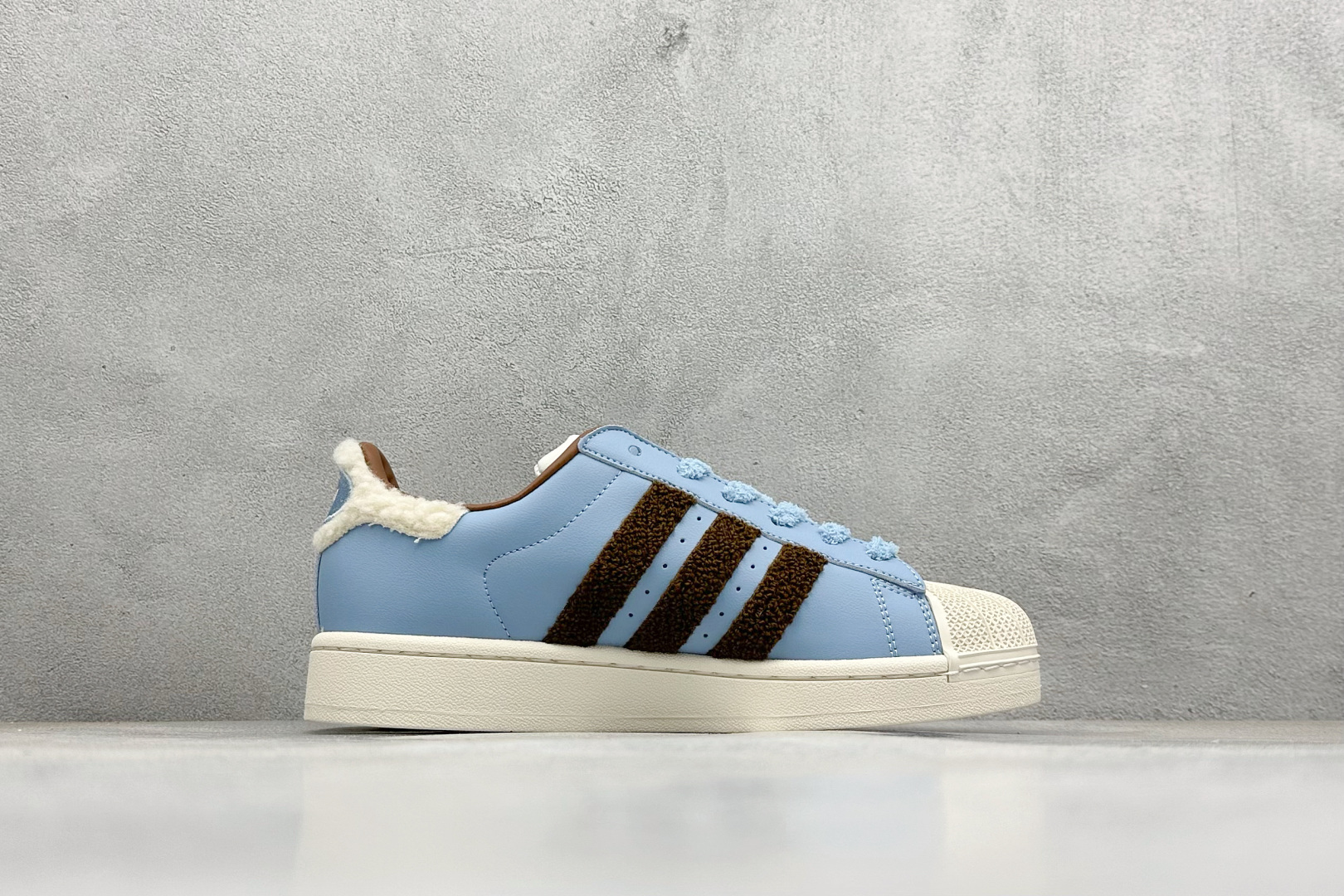 140 AD Originals Super 2 贝壳头 JR6987-Chinese UA Cheap High Quatity Brand Clothes Bags handbags Sneakers wholesale wholesaler seller from China Factory suppliers Fashion Clothing Shoes best Quality Beautiful Price 140 AD Originals Super 2 贝壳头 JR6987