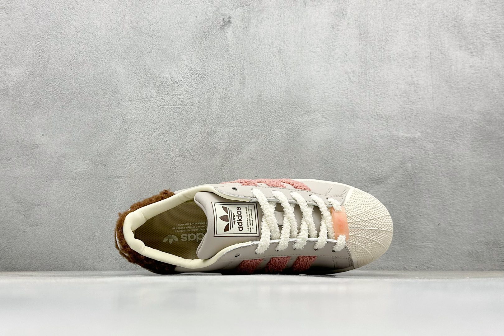 140 AD Originals Super 2 贝壳头 JR6986-Chinese UA Cheap High Quatity Brand Clothes Bags handbags Sneakers wholesale wholesaler seller from China Factory suppliers Fashion Clothing Shoes best Quality Beautiful Price 140 AD Originals Super 2 贝壳头 JR6986