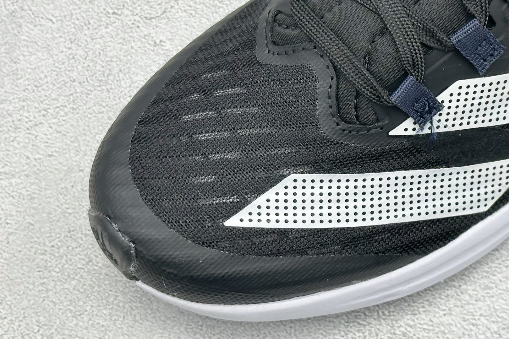 Adidas Adizero Rc 5 减震透气休闲训练跑步鞋 HQ3680