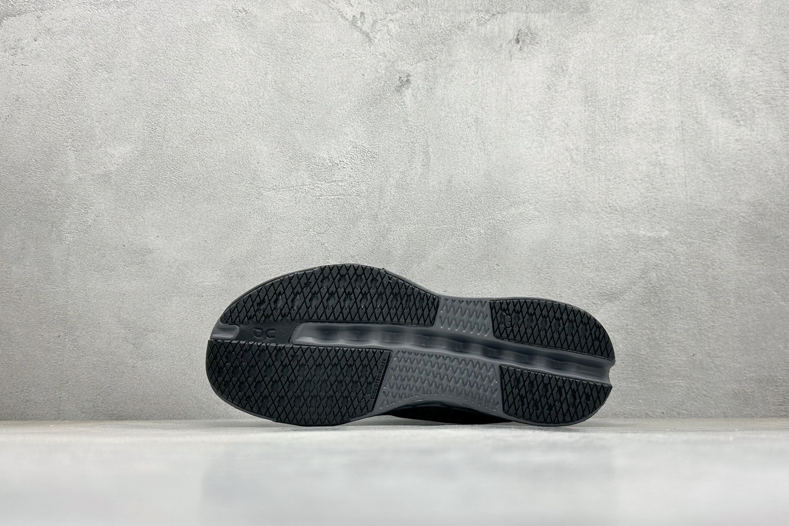 180 XD版On昂跑 Cloudsurfer Next 舒适百搭防滑耐磨低帮休闲跑步鞋 3ME3002