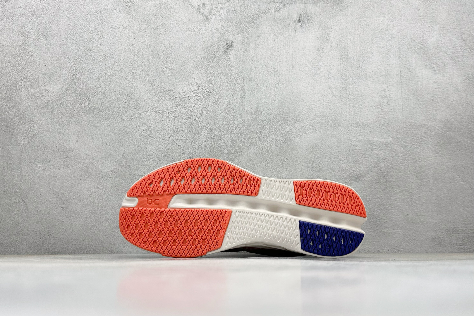 180 XD版On昂跑 Cloudsurfer Next 舒适百搭防滑耐磨低帮休闲跑步鞋 3ME3002