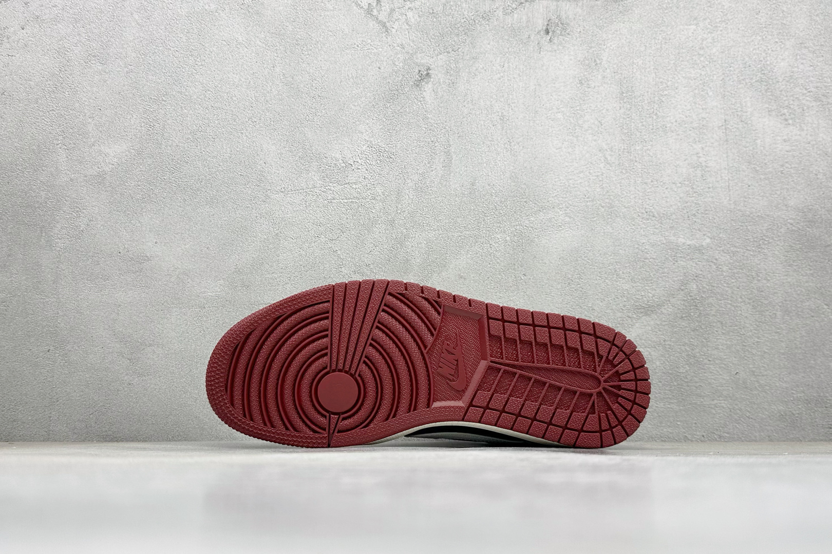 280 XC版Travis Scott x Fragment Design x Jordan Air Jordan 1 Low SP “棕底白黑” XS2025-079