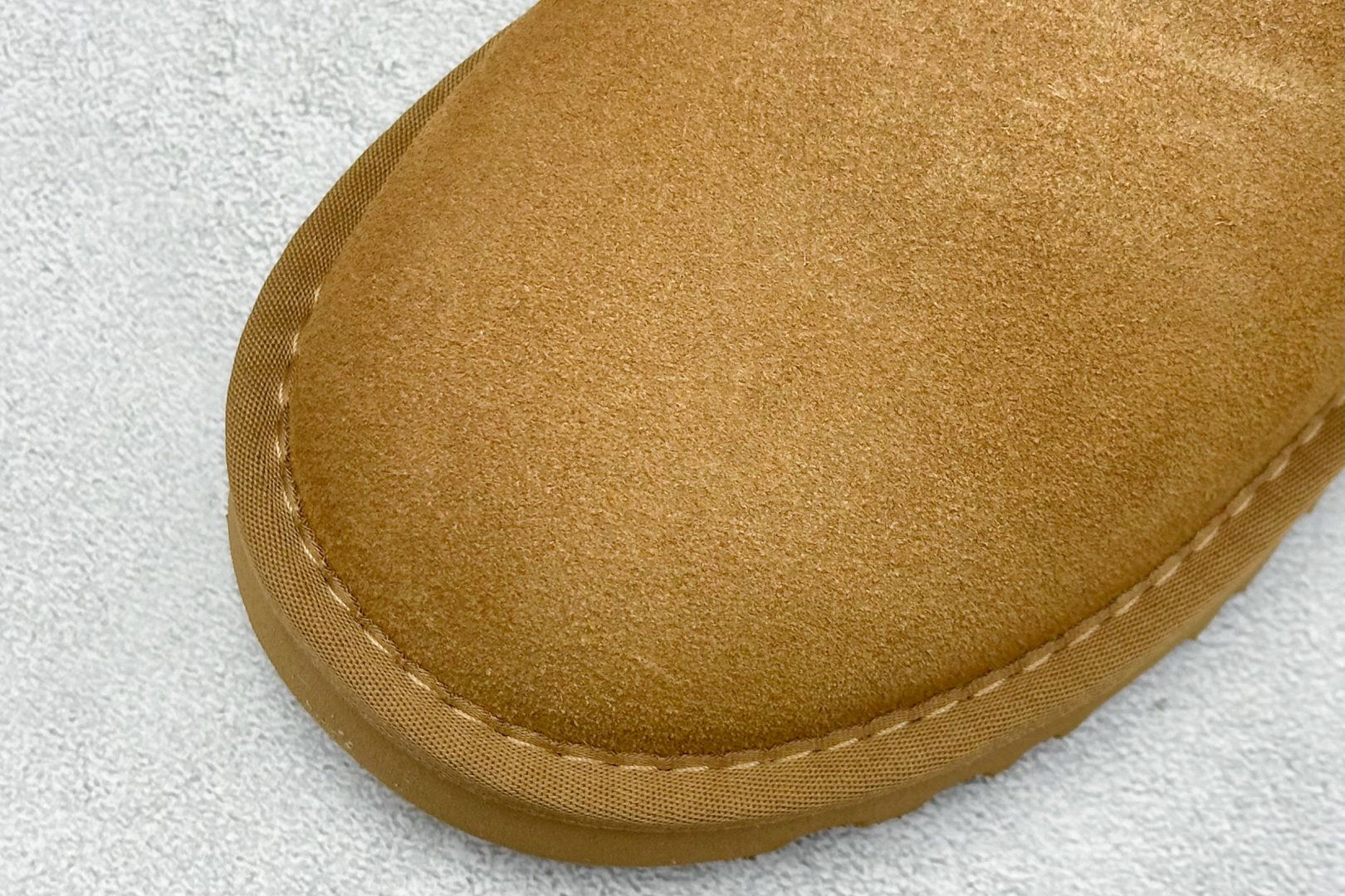 180 UGG经典蝴蝶结短筒雪地靴 官方经典款 15MM外跟+2CM内增高 短筒雪地靴 1016501