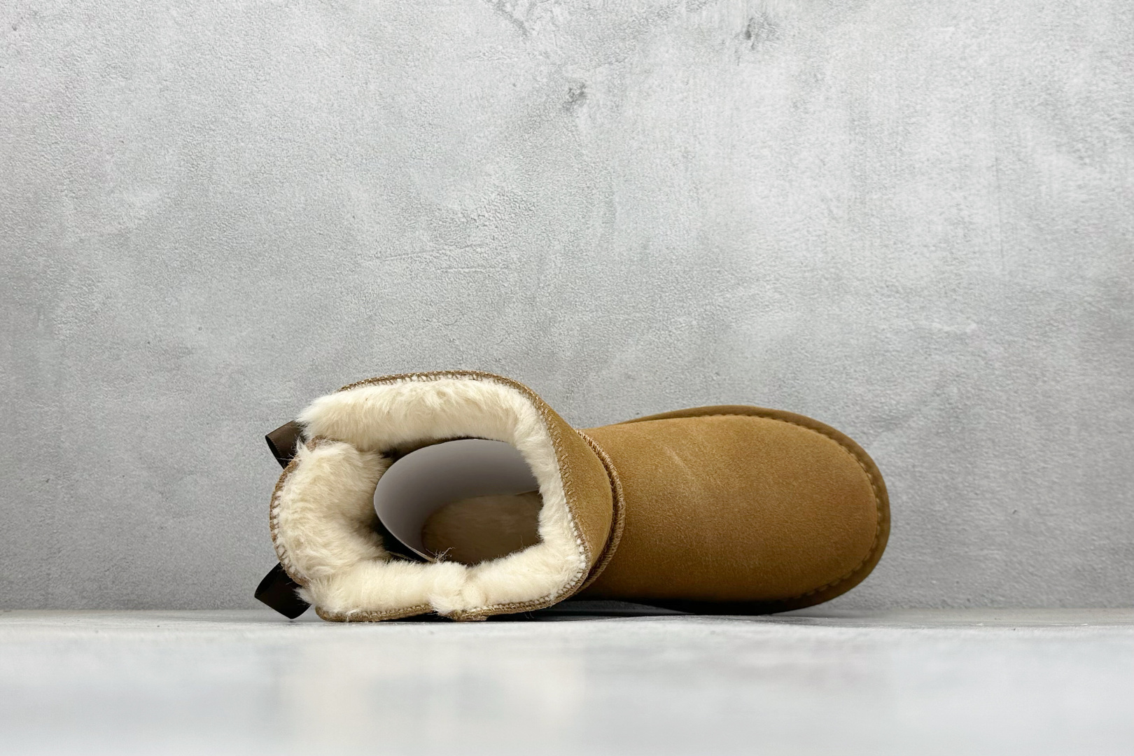 180 UGG经典蝴蝶结短筒雪地靴 官方经典款 15MM外跟+2CM内增高 短筒雪地靴 1016501