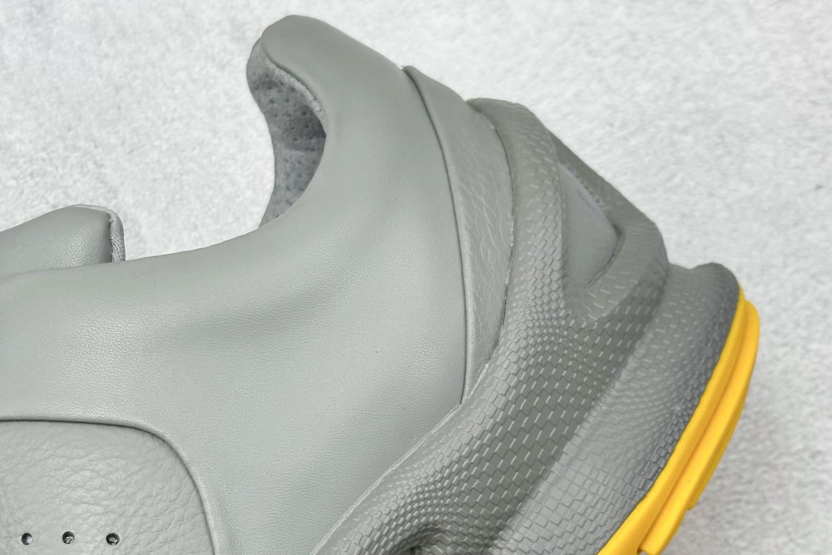 280 ECCO爱步 小红书爆款 新款百搭休闲款 Ecco/爱步男士跑步鞋休闲鞋透气轻质系带轻便运动鞋 8004646