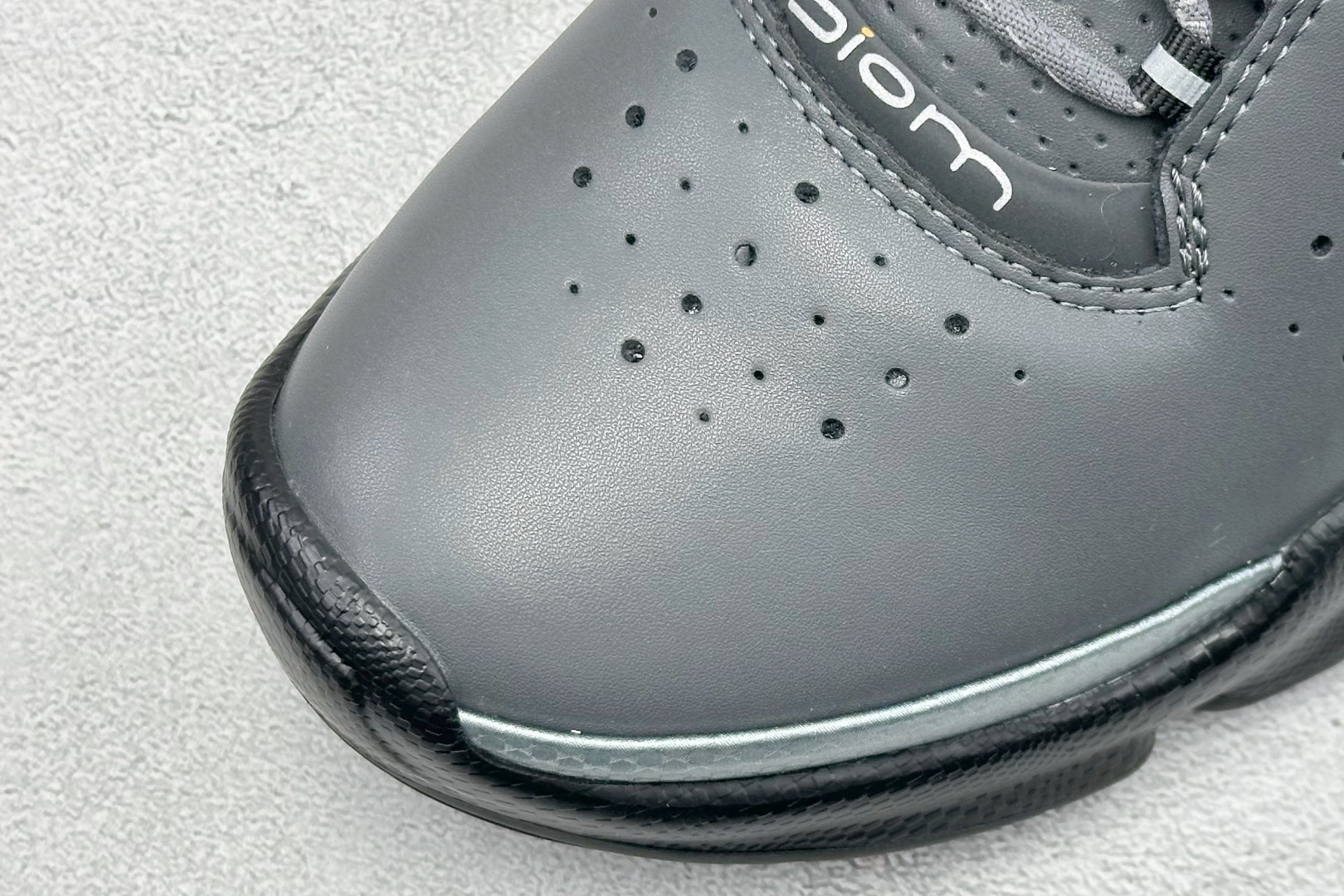 280 ECCO爱步 小红书爆款 新款百搭休闲款 Ecco/爱步男士跑步鞋休闲鞋透气轻质系带轻便运动鞋 0915041