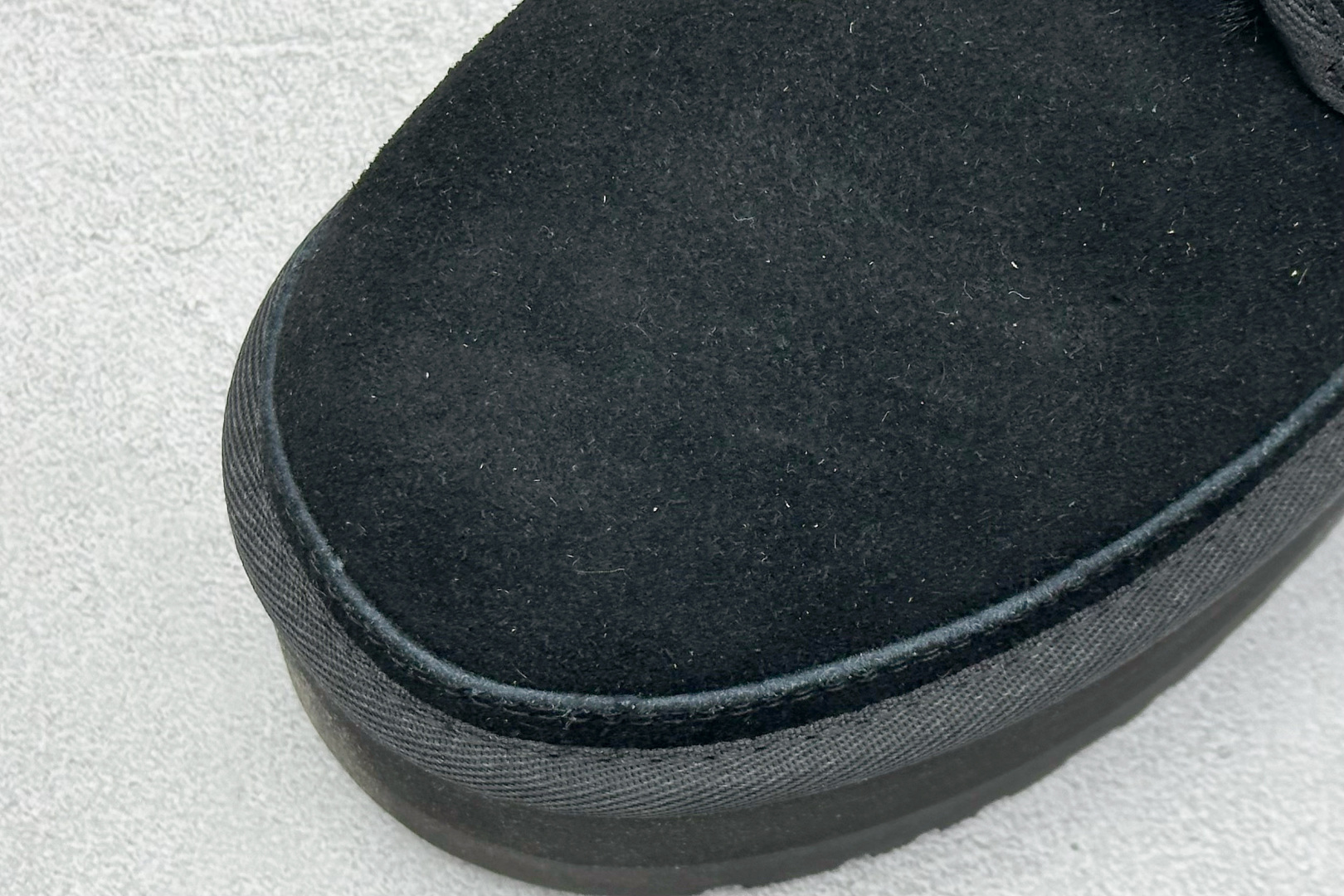 280 UGG-厚底款双粘扣 寒冬刷星“暖潮风” UGG改头换面刮起雪地里的时尚感 1130554