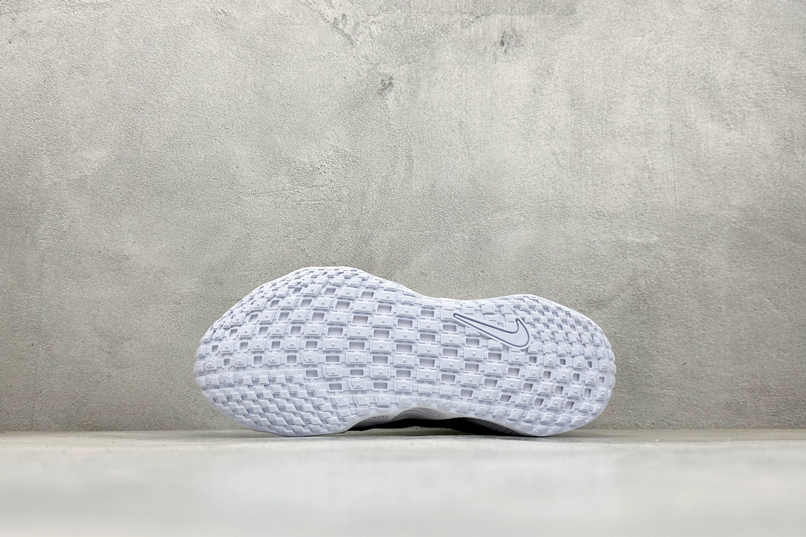 190 HYEIN SEO x Nike Ava Rover Ava Rover 联名鞋 HQ2863-300