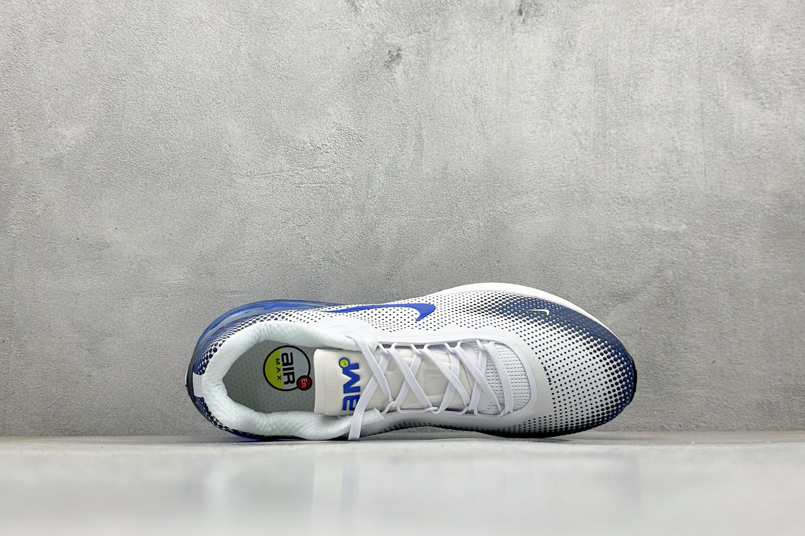 180 Nike Air Max Phoenix 复古子弹气垫运动跑步鞋 FZ5307-101