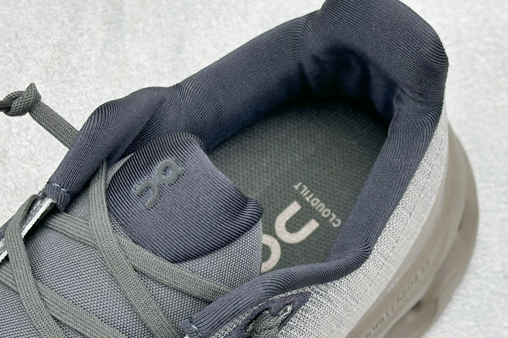 180 XD版On Cloudmonster CL昂跑减震生活休闲鞋 3ME1010