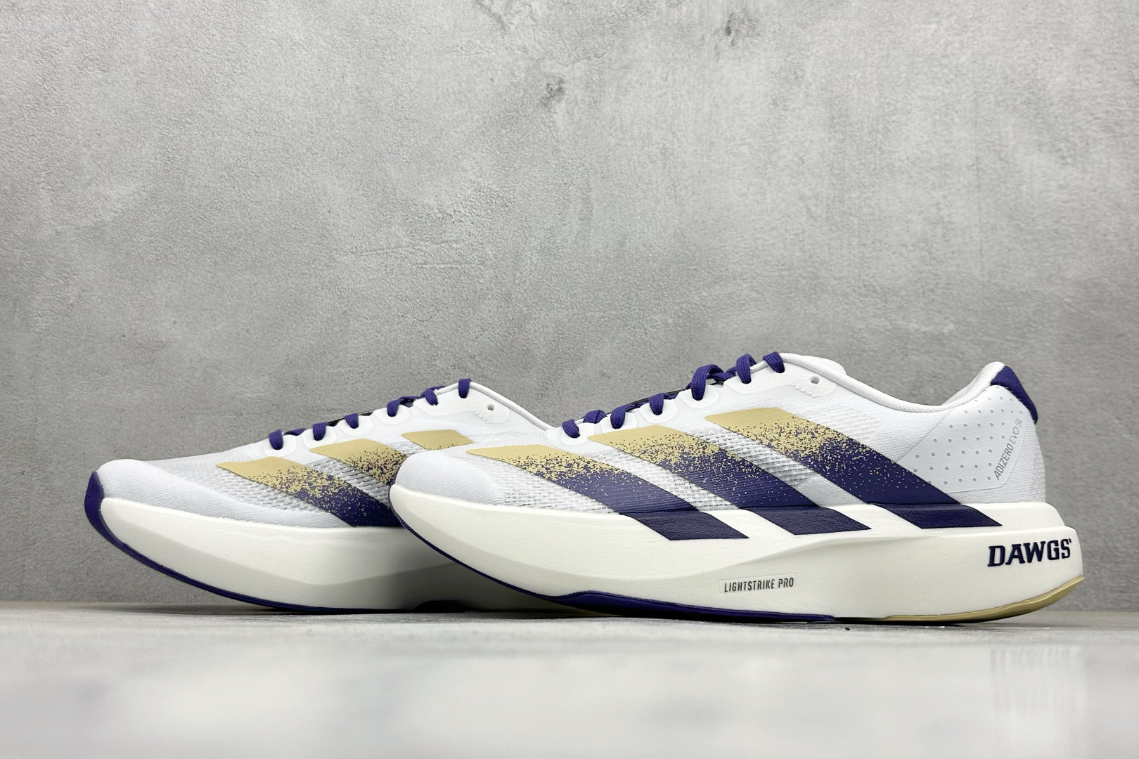 260 P Adidas Adizero Evo SL 阿迪超轻透气缓震跑鞋 JQ4578-Chinese UA Cheap High Quatity Brand Clothes Bags handbags Sneakers wholesale wholesaler seller from China Factory suppliers Fashion Clothing Shoes best Quality Beautiful Price 260 P Adidas Adizero Evo SL 阿迪超轻透气缓震跑鞋 JQ4578