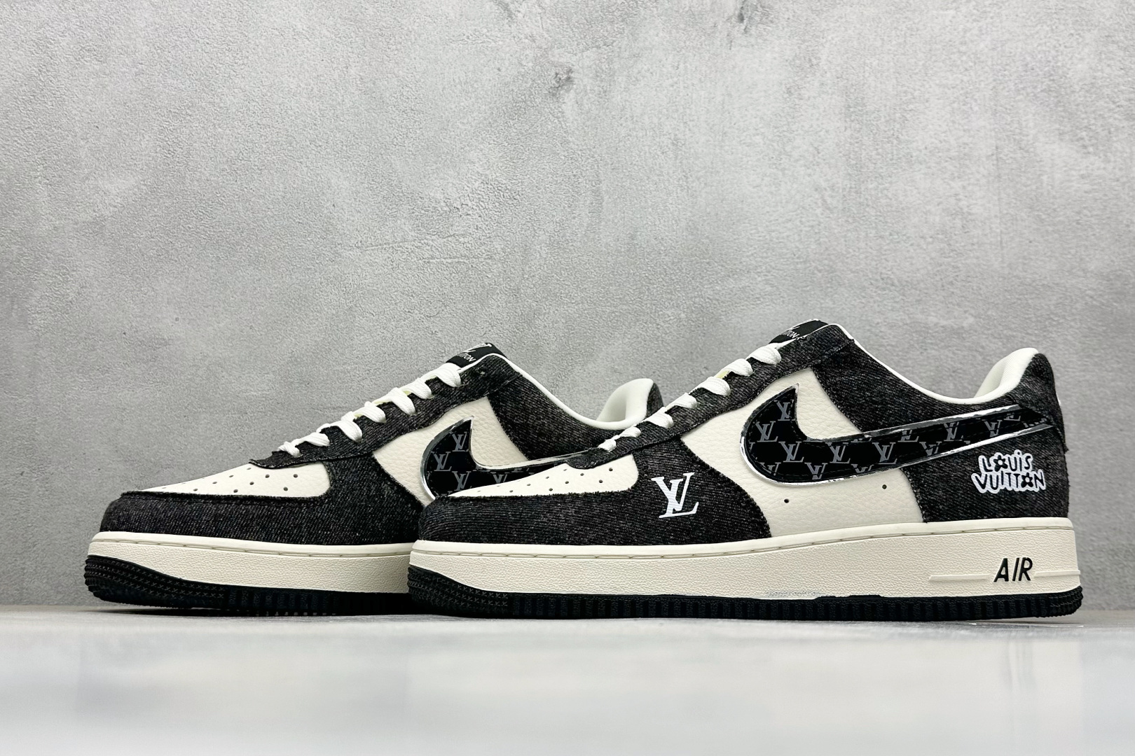 SC版Nike Air Force 1'07 Low 联名 双色底黑牛仔 空军一号低帮休闲板鞋 DX1888-097