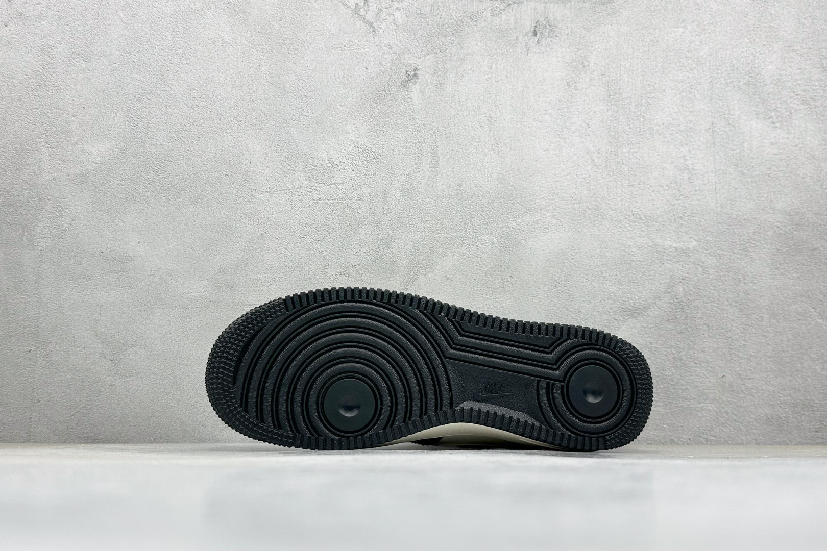 SC版Nike Air Force 1'07 Low 联名 双色底黑牛仔 空军一号低帮休闲板鞋 DX1888-097