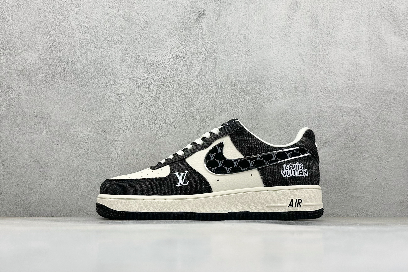 SC版Nike Air Force 1’07 Low 联名 双色底黑牛仔 空军一号低帮休闲板鞋 DX1888-097