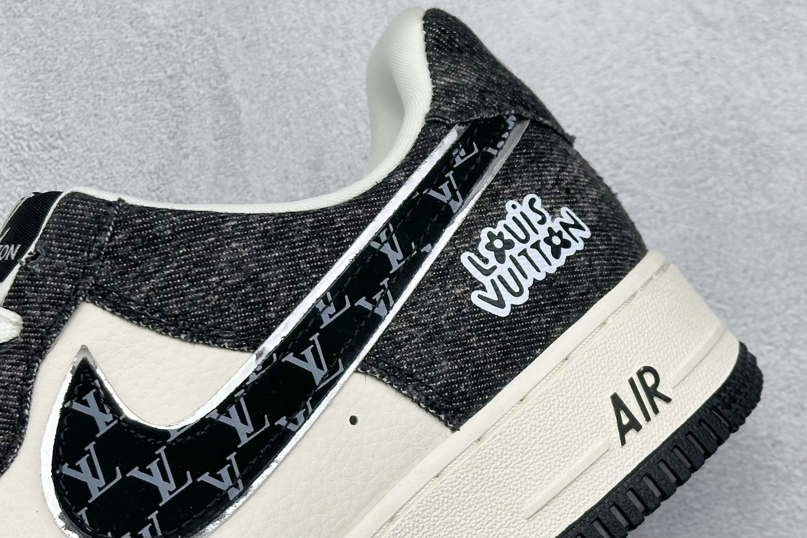 SC版Nike Air Force 1'07 Low 联名 双色底黑牛仔 空军一号低帮休闲板鞋 DX1888-097