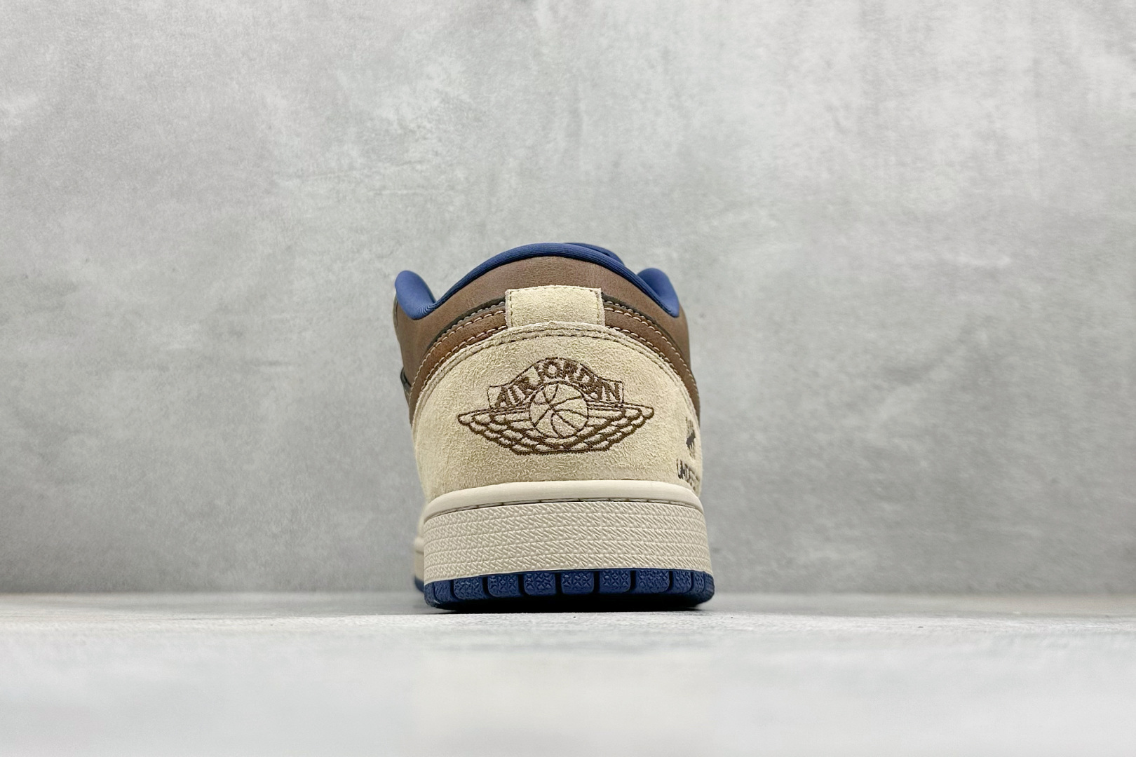 280 XC版Nike Jordan Air Jordan 1xUNDEFEATED 米粽小勾 QG1988-003