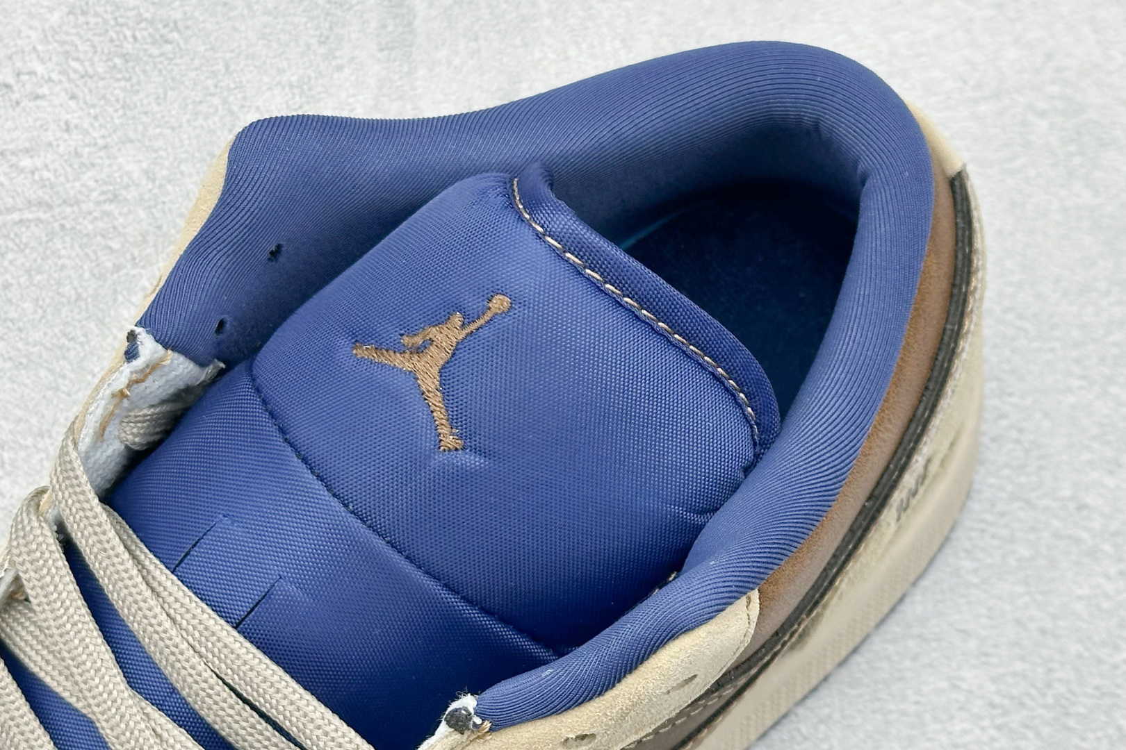 280 XC版Nike Jordan Air Jordan 1xUNDEFEATED 米粽小勾 QG1988-003