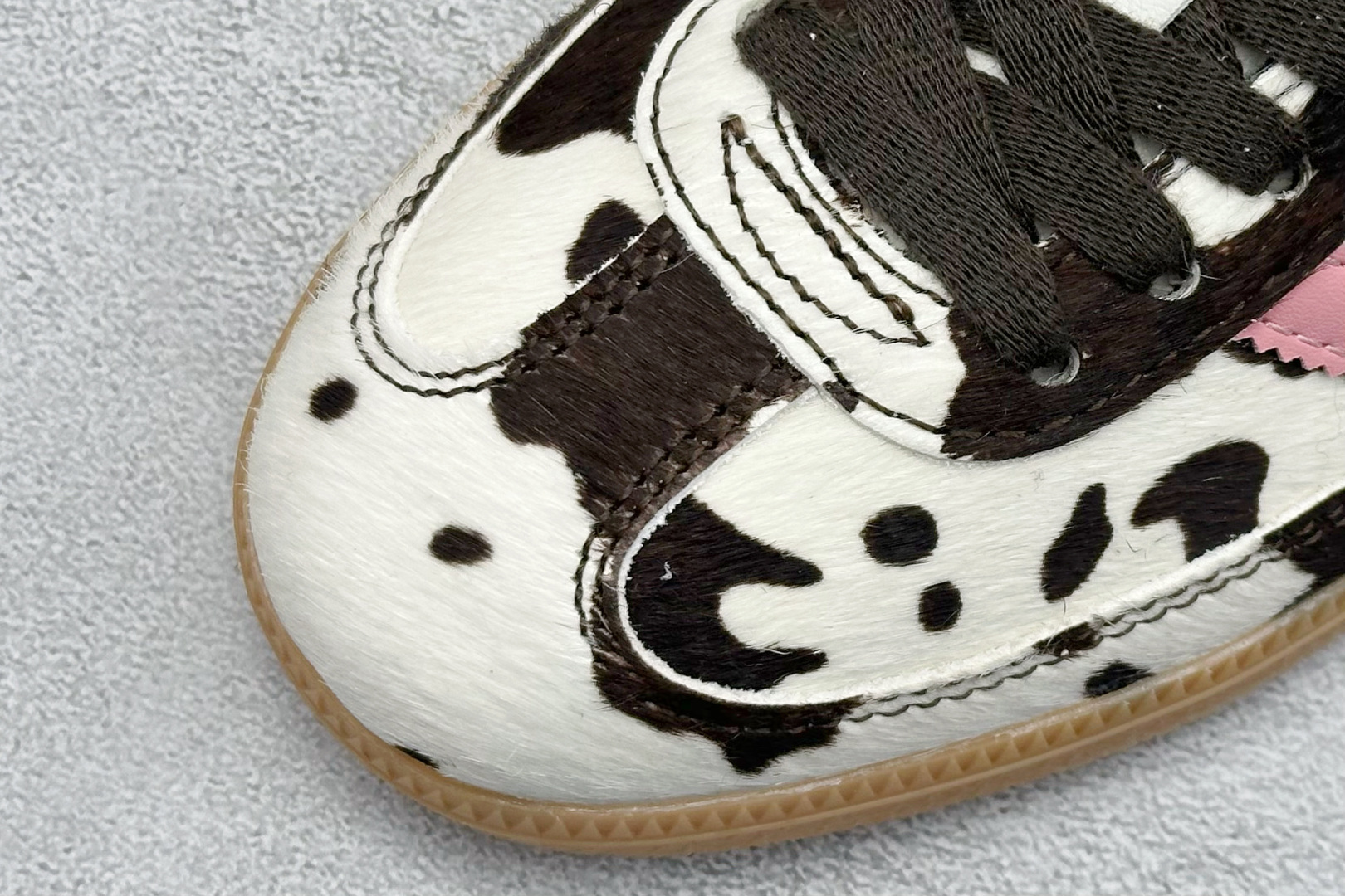 HZ版Adidas三叶草SAMBA W 休闲板鞋 KK2239-High Quatity Cheap Brand wholesale wholesaler seller Clothes Bags handbags Sneakers Top Fashion Clothing Shoes from China Factory Chinese suppliers best Quality Beautiful Price HZ版Adidas三叶草SAMBA W 休闲板鞋 KK2239