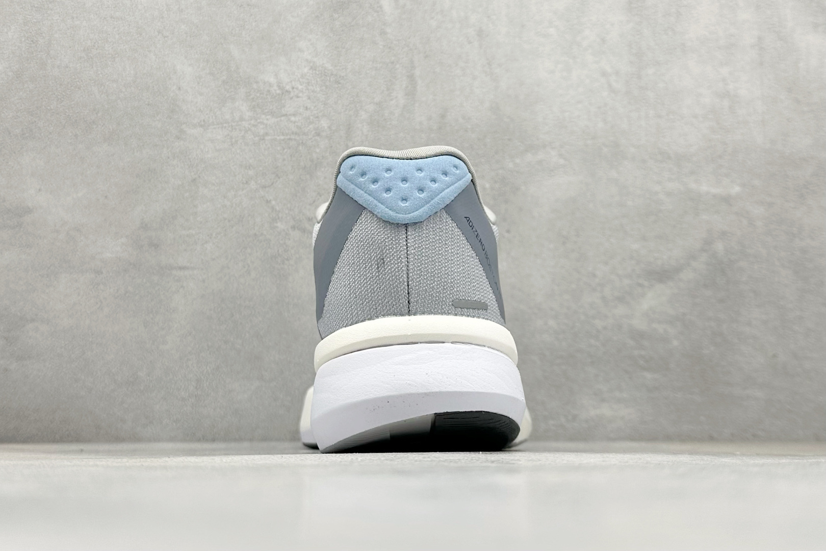 AD Adizero Boston 13 透气网布竞速跑鞋 JS4949-High Quatity Cheap Brand wholesale wholesaler seller Clothes Bags handbags Sneakers Top Fashion Clothing Shoes from China Factory Chinese suppliers best Quality Beautiful Price AD Adizero Boston 13 透气网布竞速跑鞋 JS4949