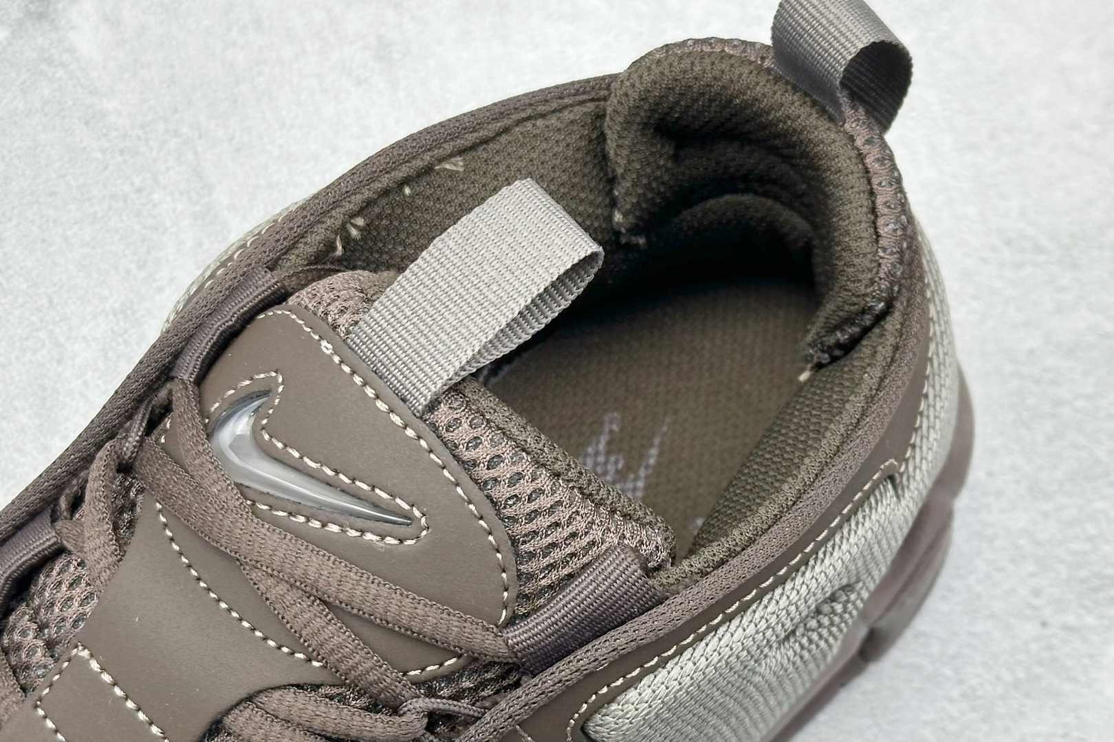 C Nike Air More Uptempo 原装皮蓬 FZ3055-200-High Quatity Cheap Brand wholesale wholesaler seller Clothes Bags handbags Sneakers Top Fashion Clothing Shoes from China Factory Chinese suppliers best Quality Beautiful Price C Nike Air More Uptempo 原装皮蓬 FZ3055-200