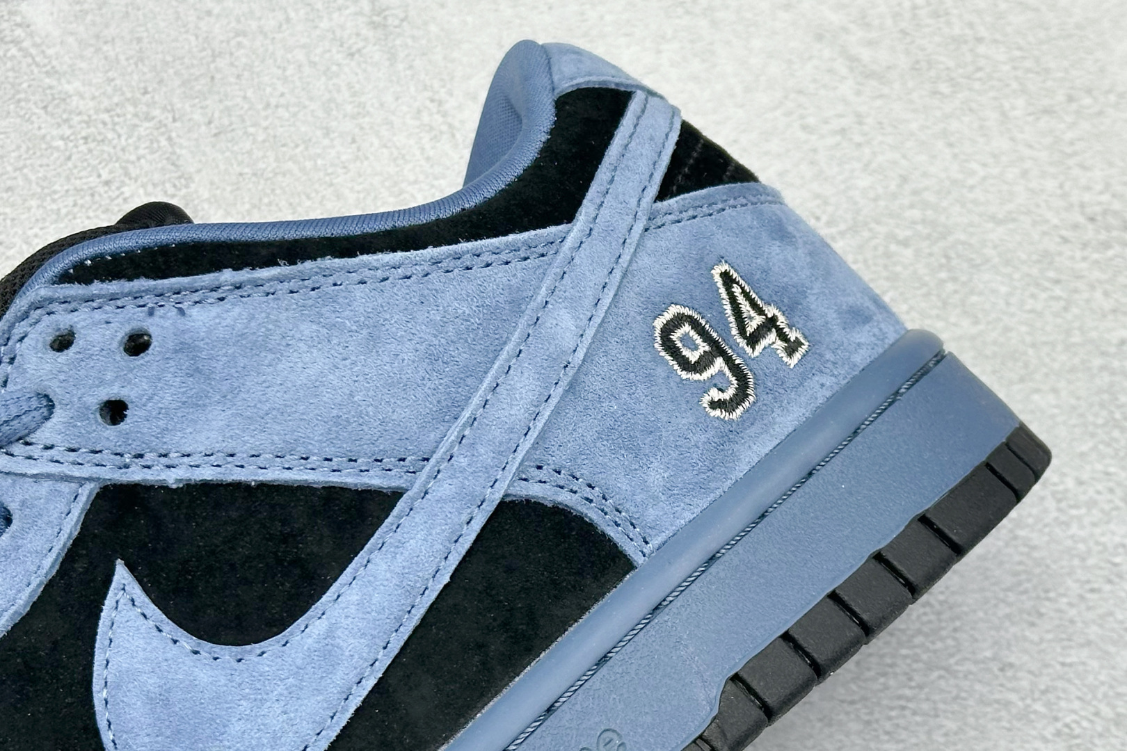 S2纯原 94 x Nike Dunk SB Dunk Low 联名蓝色 低帮休闲滑板鞋 HQ8487-400