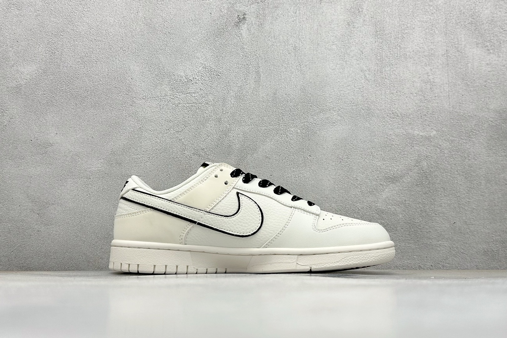 XC版Nike SB Dunk Low 米白 周年高端定制 低帮休闲板鞋 CS1688-115-High Quatity Cheap Brand wholesale wholesaler seller Clothes Bags handbags Sneakers Top Fashion Clothing Shoes from China Factory Chinese suppliers best Quality Beautiful Price XC版Nike SB Dunk Low 米白 周年高端定制 低帮休闲板鞋 CS1688-115