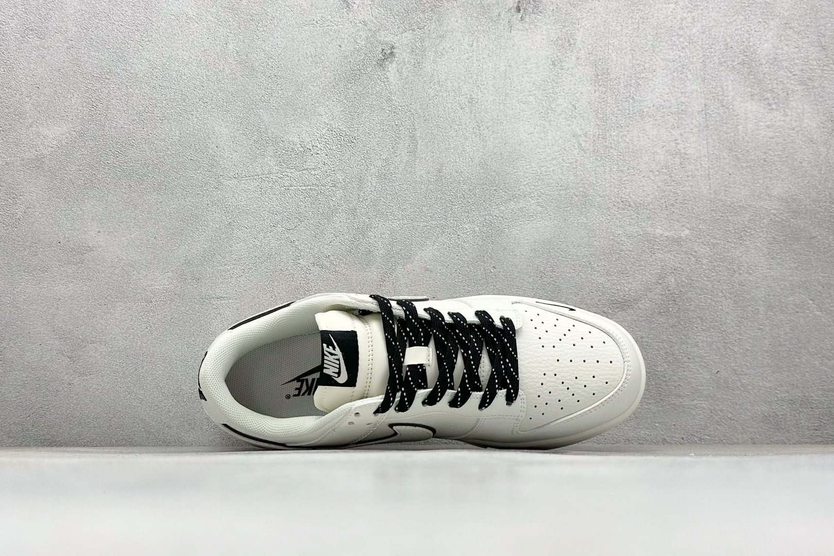 XC版Nike SB Dunk Low 米白 周年高端定制 低帮休闲板鞋 CS1688-115-High Quatity Cheap Brand wholesale wholesaler seller Clothes Bags handbags Sneakers Top Fashion Clothing Shoes from China Factory Chinese suppliers best Quality Beautiful Price XC版Nike SB Dunk Low 米白 周年高端定制 低帮休闲板鞋 CS1688-115