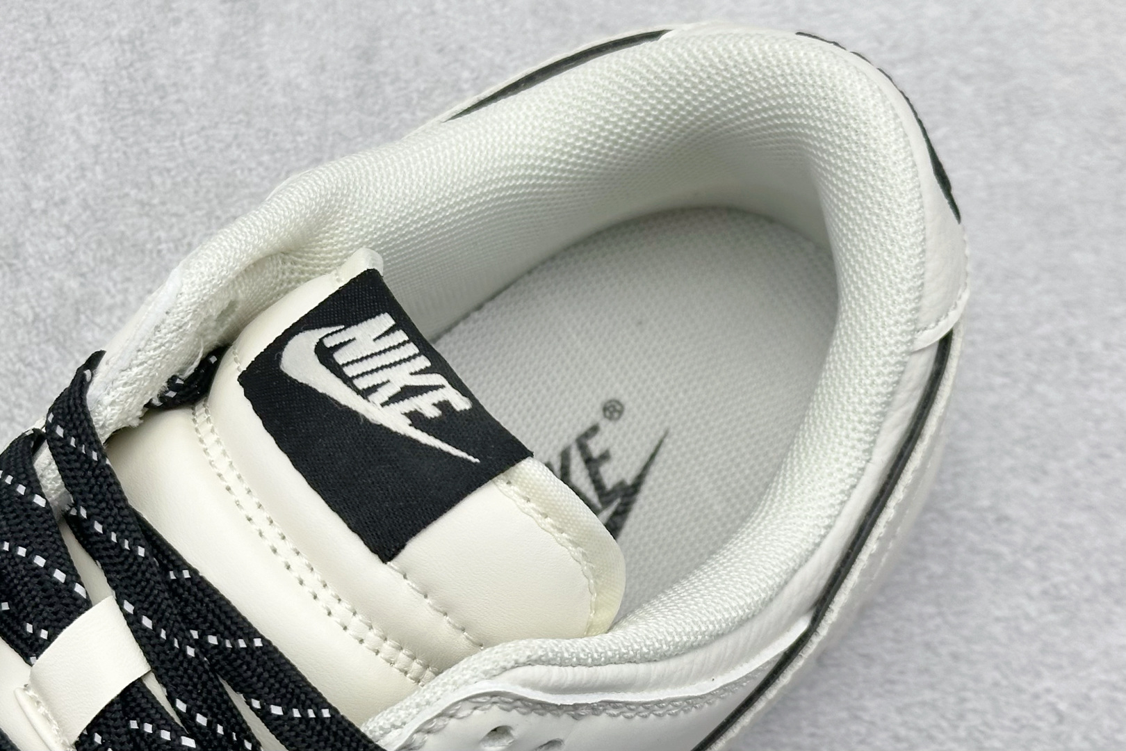 XC版Nike SB Dunk Low 米白 周年高端定制 低帮休闲板鞋 CS1688-115-High Quatity Cheap Brand wholesale wholesaler seller Clothes Bags handbags Sneakers Top Fashion Clothing Shoes from China Factory Chinese suppliers best Quality Beautiful Price XC版Nike SB Dunk Low 米白 周年高端定制 低帮休闲板鞋 CS1688-115