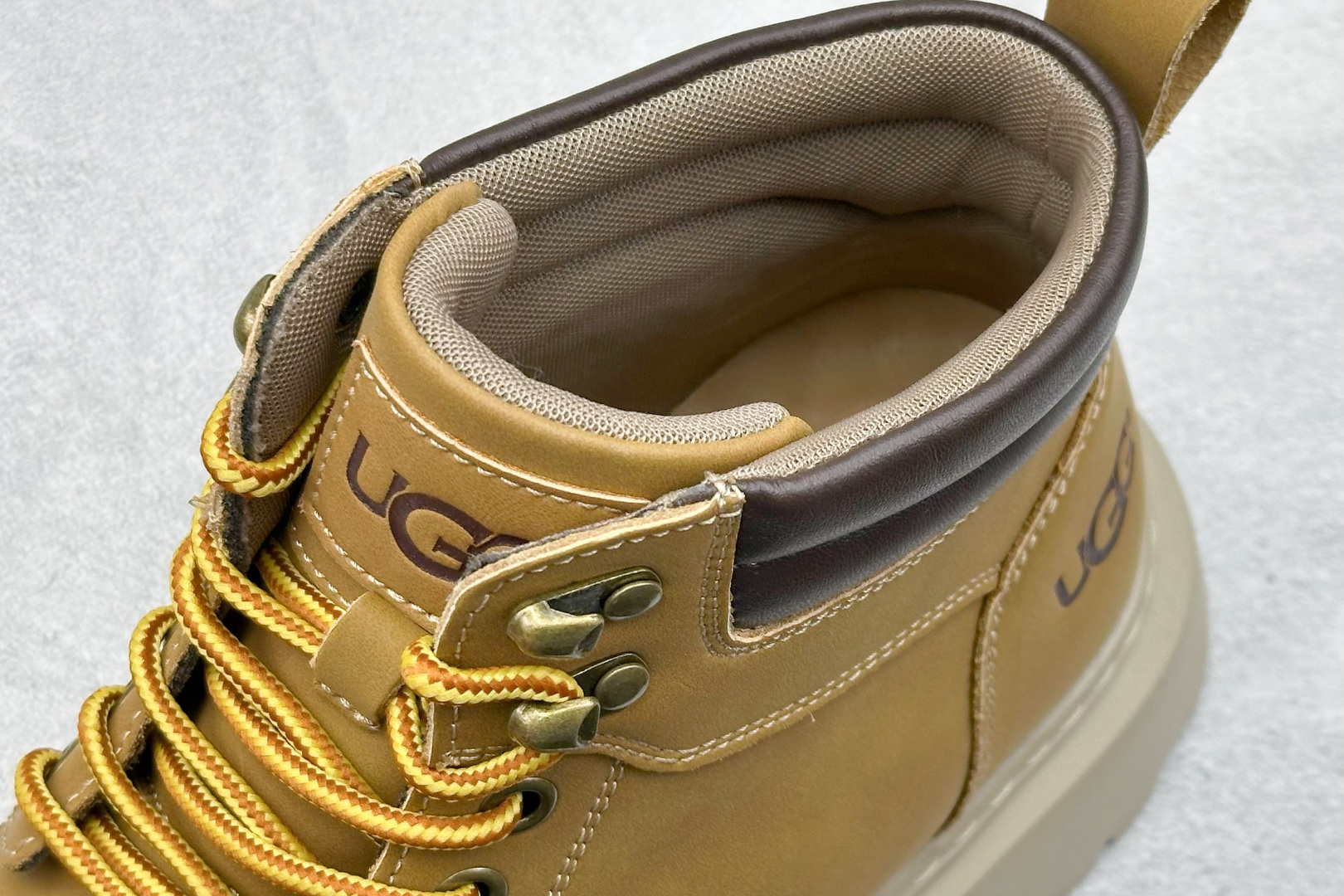 U UGG M Tasman Weather Hybrid 塔斯曼混合系列中帮厚底轻量休闲马丁靴 U5858-High Quatity Cheap Brand wholesale wholesaler seller Clothes Bags handbags Sneakers Top Fashion Clothing Shoes from China Factory Chinese suppliers best Quality Beautiful Price U UGG M Tasman Weather Hybrid 塔斯曼混合系列中帮厚底轻量休闲马丁靴 U5858