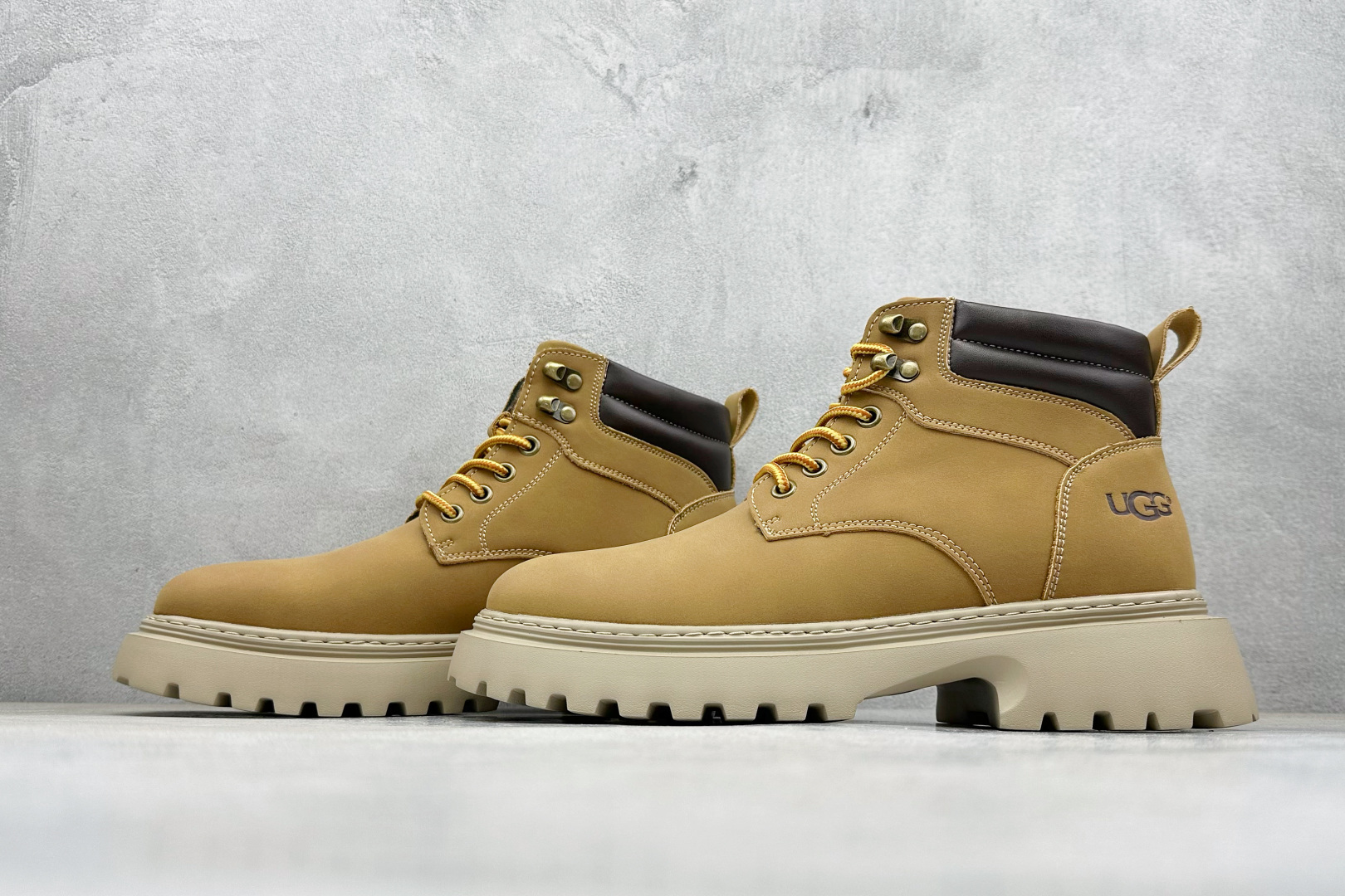 U UGG M Tasman Weather Hybrid 塔斯曼混合系列中帮厚底轻量休闲马丁靴 U5858-High Quatity Cheap Brand wholesale wholesaler seller Clothes Bags handbags Sneakers Top Fashion Clothing Shoes from China Factory Chinese suppliers best Quality Beautiful Price U UGG M Tasman Weather Hybrid 塔斯曼混合系列中帮厚底轻量休闲马丁靴 U5858