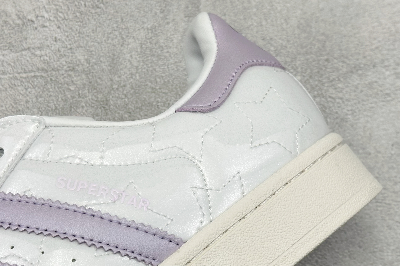 Adidas Originals Super II 贝壳头板鞋 JR6984-High Quatity Cheap Brand wholesale wholesaler seller Clothes Bags handbags Sneakers Top Fashion Clothing Shoes from China Factory Chinese suppliers best Quality Beautiful Price Adidas Originals Super II 贝壳头板鞋 JR6984