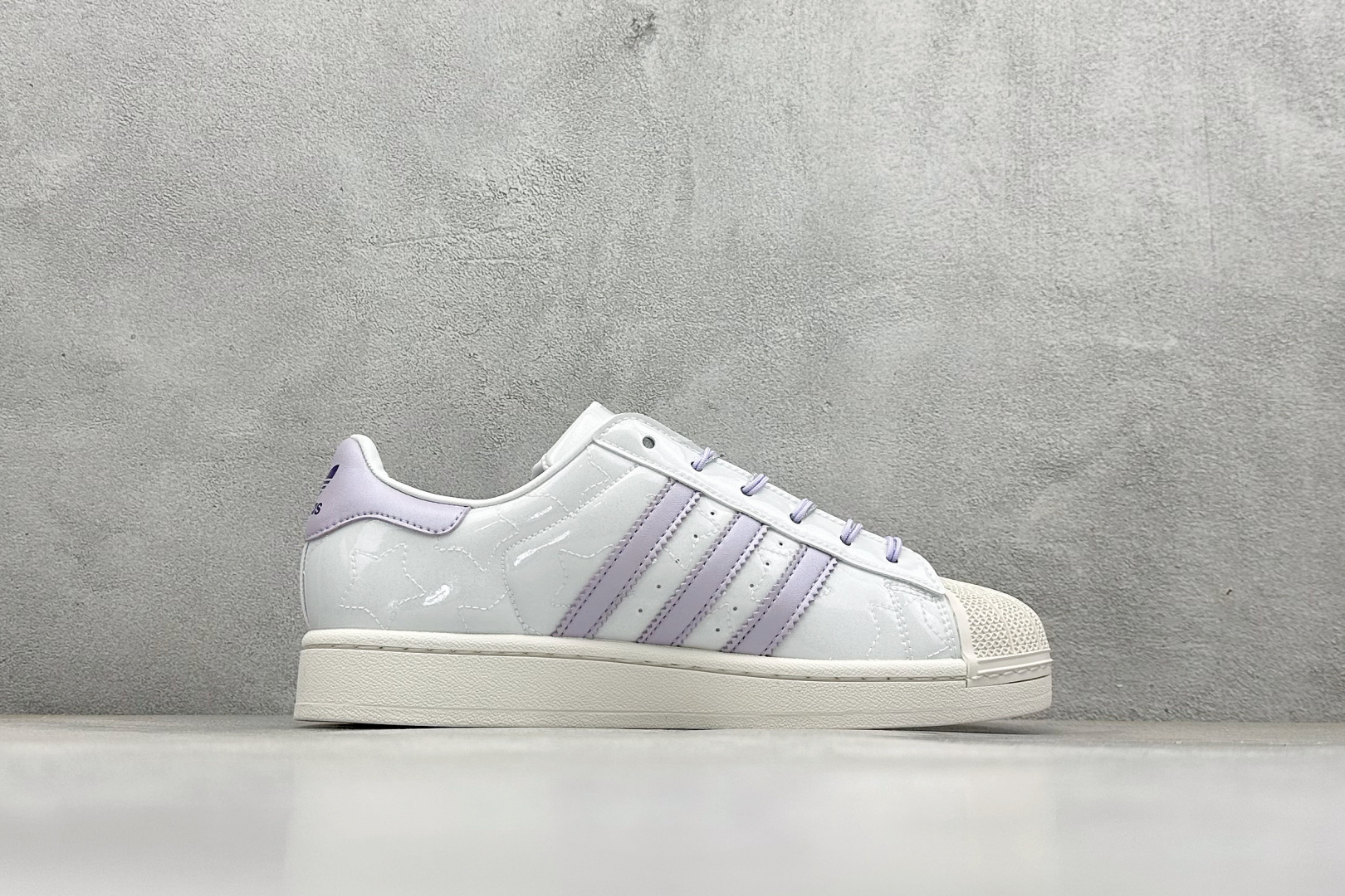 Adidas Originals Super II 贝壳头板鞋 JR6984-High Quatity Cheap Brand wholesale wholesaler seller Clothes Bags handbags Sneakers Top Fashion Clothing Shoes from China Factory Chinese suppliers best Quality Beautiful Price Adidas Originals Super II 贝壳头板鞋 JR6984