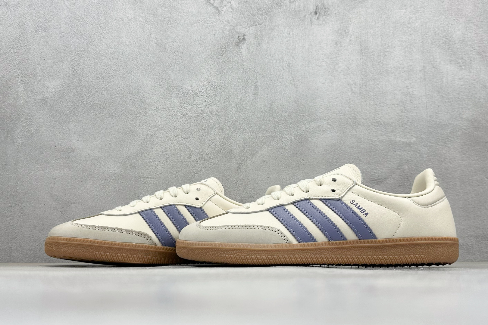 RS头层Adidas Samba 阿迪三叶草休闲板鞋 JS1362-High Quatity Cheap Brand wholesale wholesaler seller Clothes Bags handbags Sneakers Top Fashion Clothing Shoes from China Factory Chinese suppliers best Quality Beautiful Price RS头层Adidas Samba 阿迪三叶草休闲板鞋 JS1362