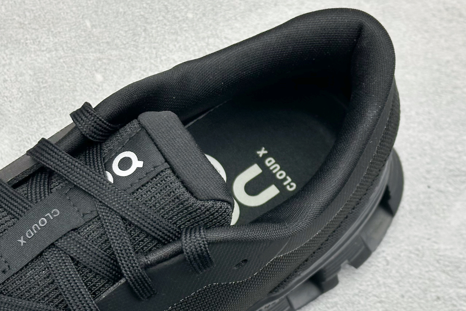 RS版CloudvistaX4 全新综合体能训练运动鞋 Cloud X 舒适乐趣跑 缓震 轻量 On昂跑 3ME3004-High Quatity Cheap Brand wholesale wholesaler seller Clothes Bags handbags Sneakers Top Fashion Clothing Shoes from China Factory Chinese suppliers best Quality Beautiful Price RS版CloudvistaX4 全新综合体能训练运动鞋 Cloud X 舒适乐趣跑 缓震 轻量 On昂跑 3ME3004