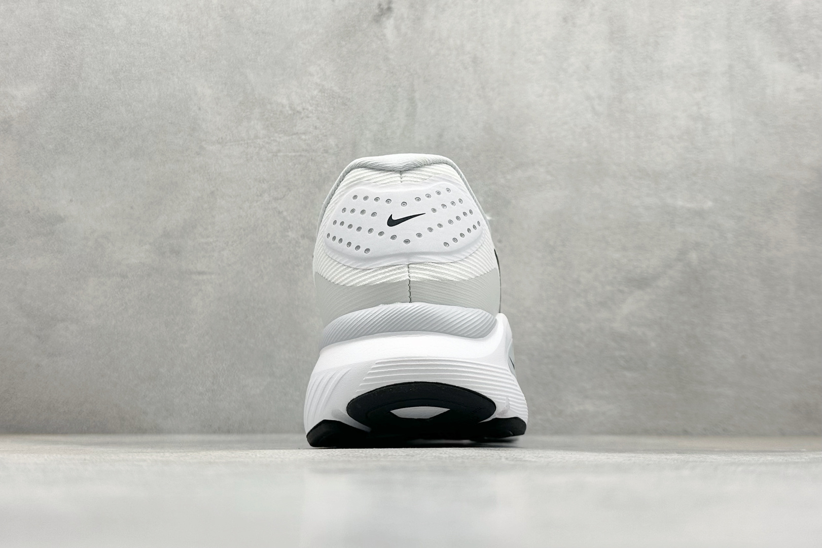 RS版NK Zoom Structure 26代 缓震舒适轻量跑步鞋 HJ1102-100