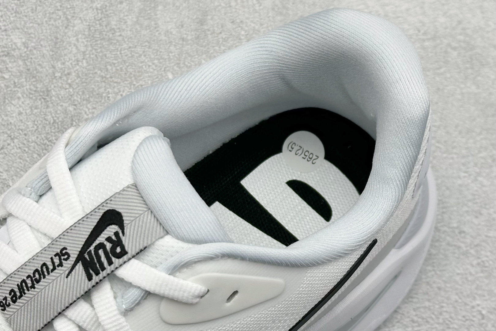 RS版NK Zoom Structure 26代 缓震舒适轻量跑步鞋 HJ1102-100