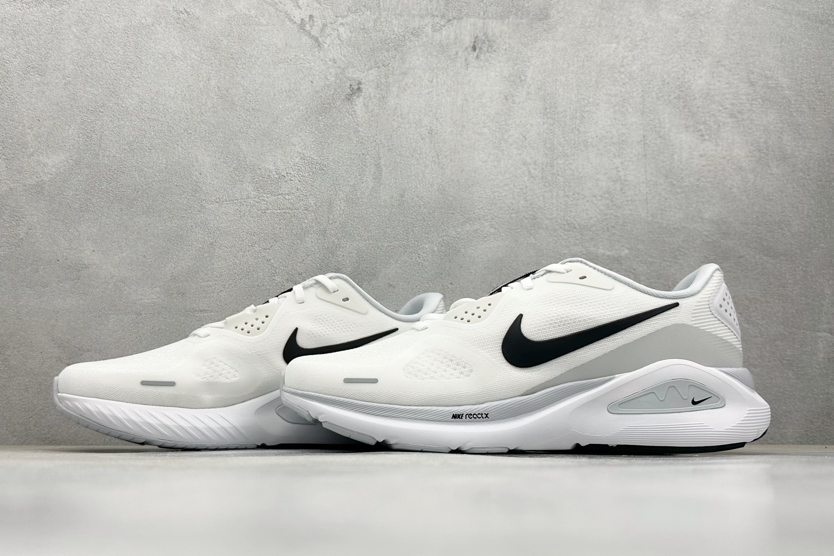 RS版NK Zoom Structure 26代 缓震舒适轻量跑步鞋 HJ1102-100