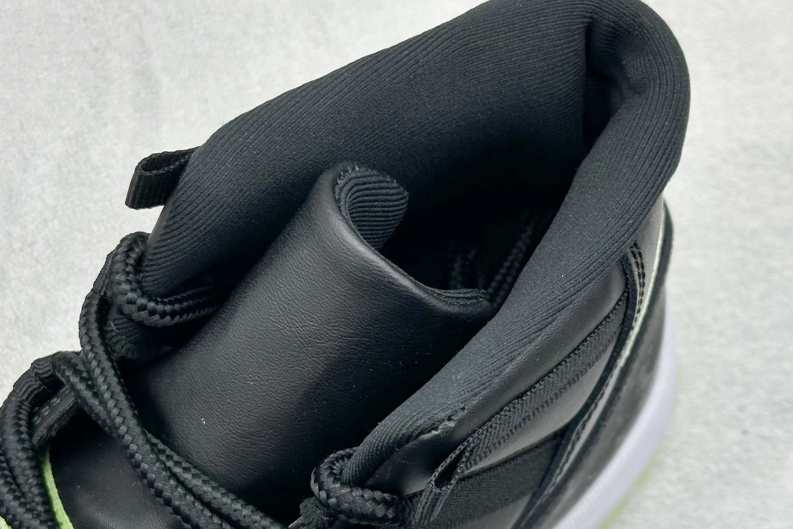 Air Jordan 11 Retro ”Inner Beast” AJ11 乔11夜光黑天鹅 IB1378-001