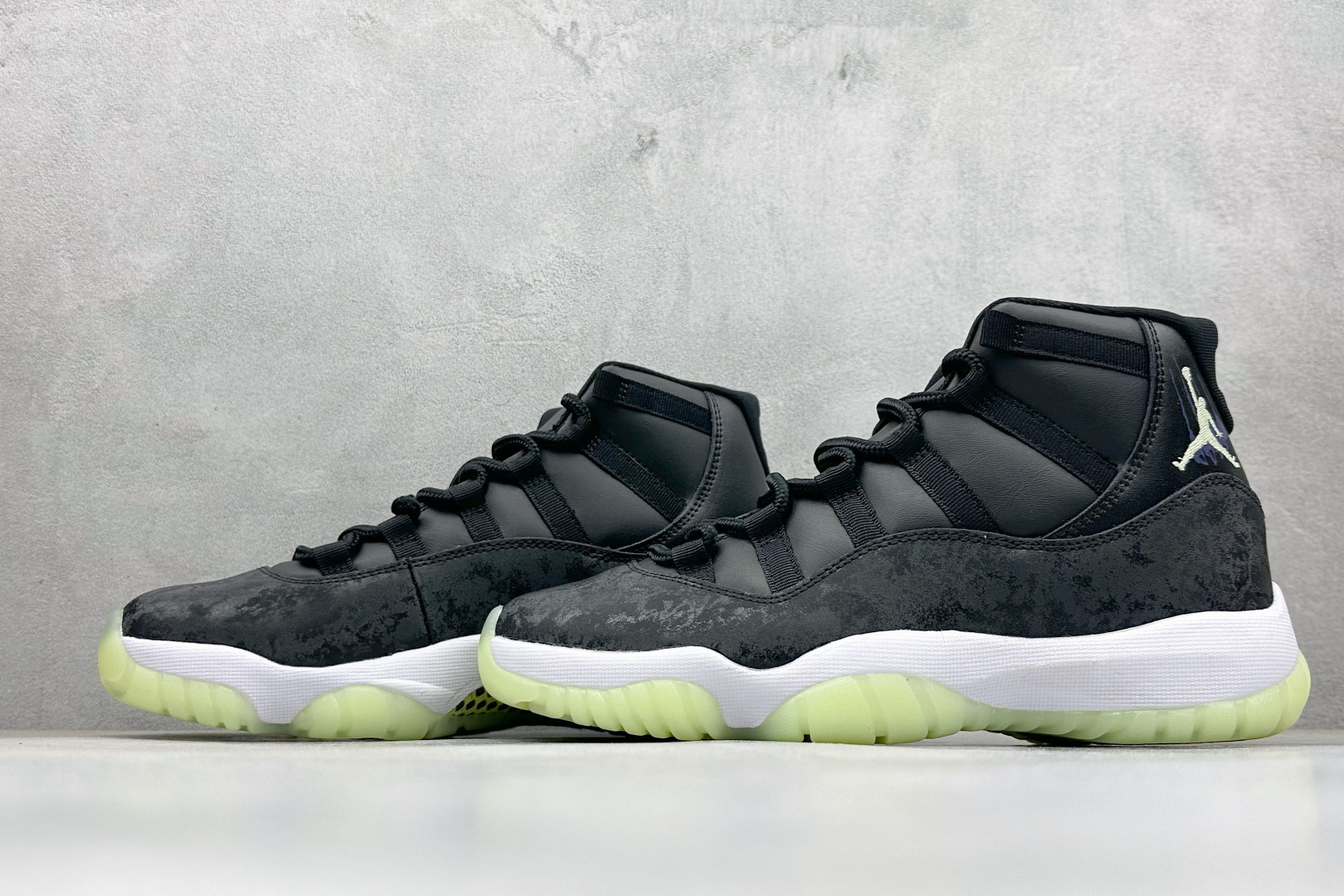 Air Jordan 11 Retro ”Inner Beast” AJ11 乔11夜光黑天鹅 IB1378-001