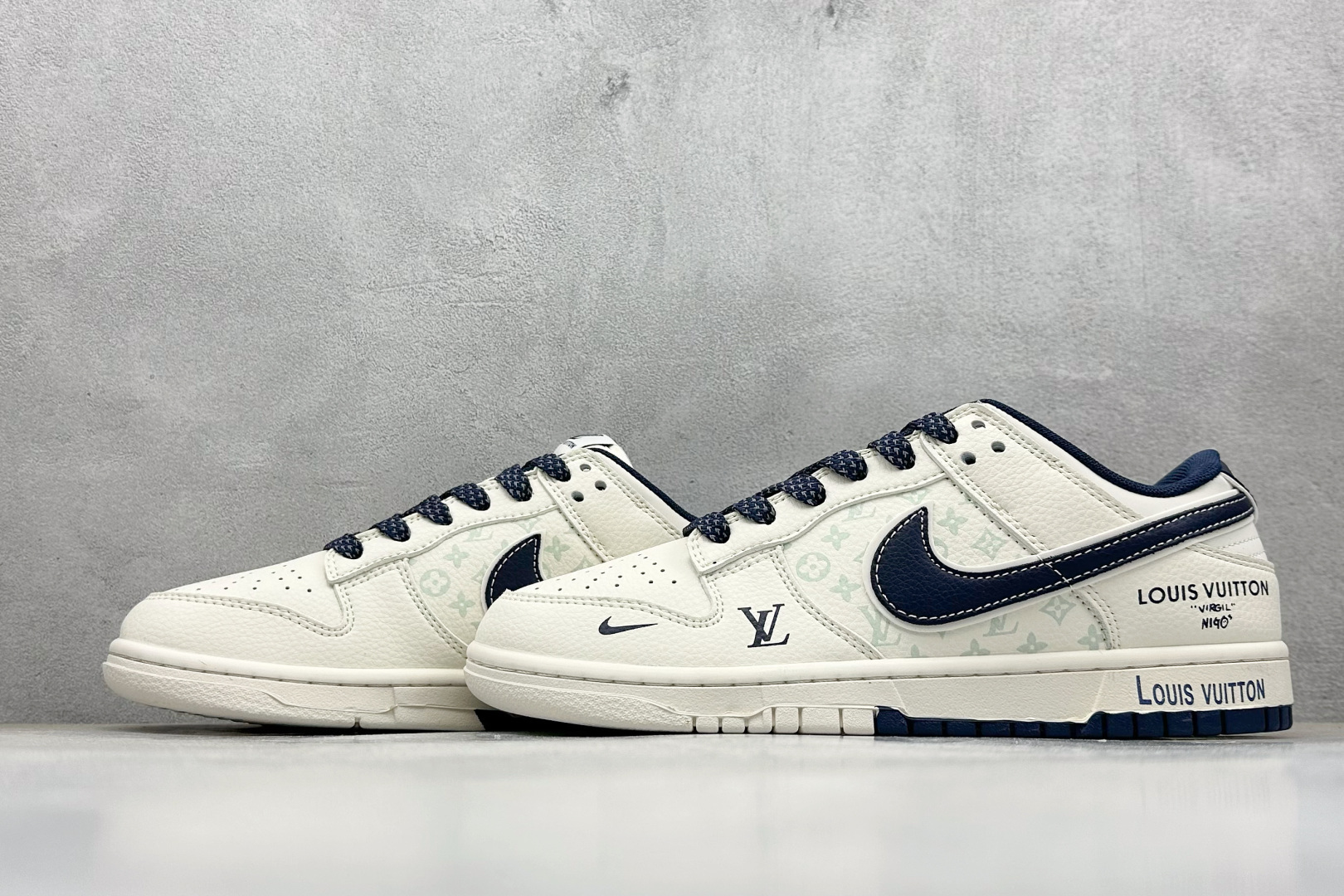 Nike SB Dunk Low LV联名 米蓝印花 周年高端定制 低帮休闲板鞋 HT5088-610-High Quatity Cheap Brand wholesale wholesaler seller Clothes Bags handbags Sneakers Top Fashion Clothing Shoes from China Factory Chinese suppliers best Quality Beautiful Price Nike SB Dunk Low LV联名 米蓝印花 周年高端定制 低帮休闲板鞋 HT5088-610