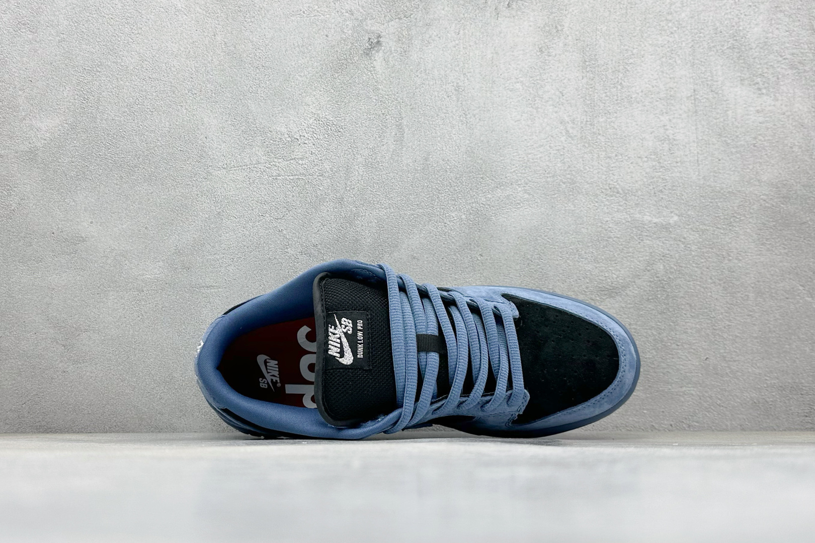 史诗级Supreme x Nike Dunk SB Dunk Low 联名黑蓝 低帮休闲滑板鞋 HQ8487-400