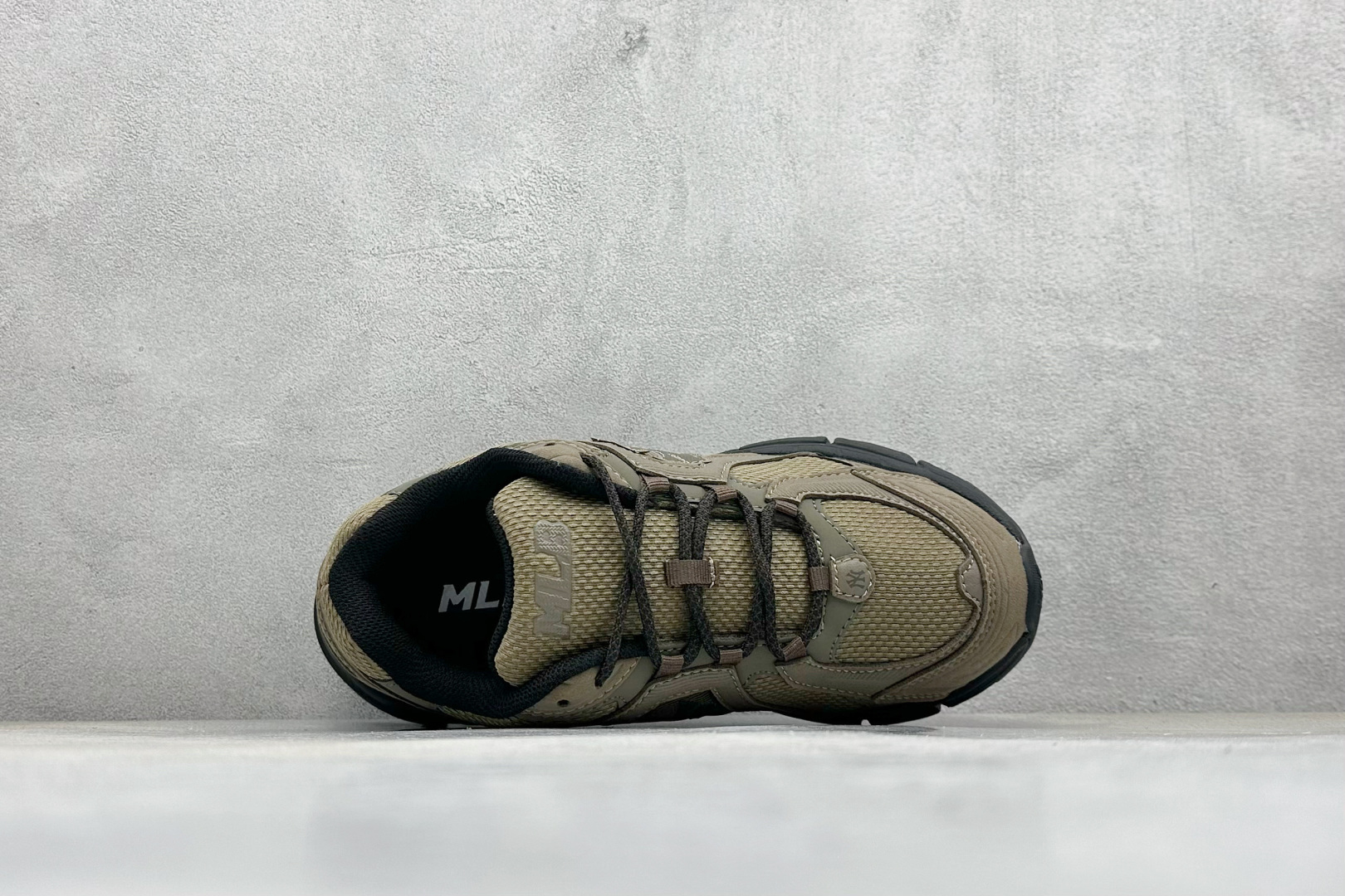 终端放店NY版MLB Chunky Runner Basic 厚底老爹厚底休闲运动慢跑鞋采用优质轻量克重