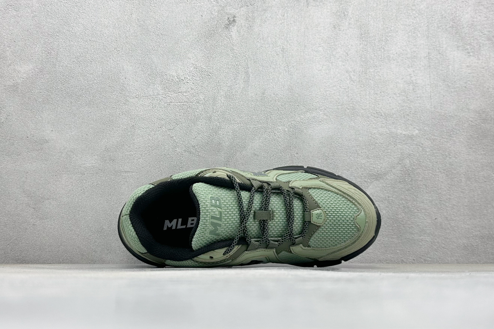 终端放店NY版MLB Chunky Runner Basic 厚底老爹厚底休闲运动慢跑鞋采用优质轻量克重