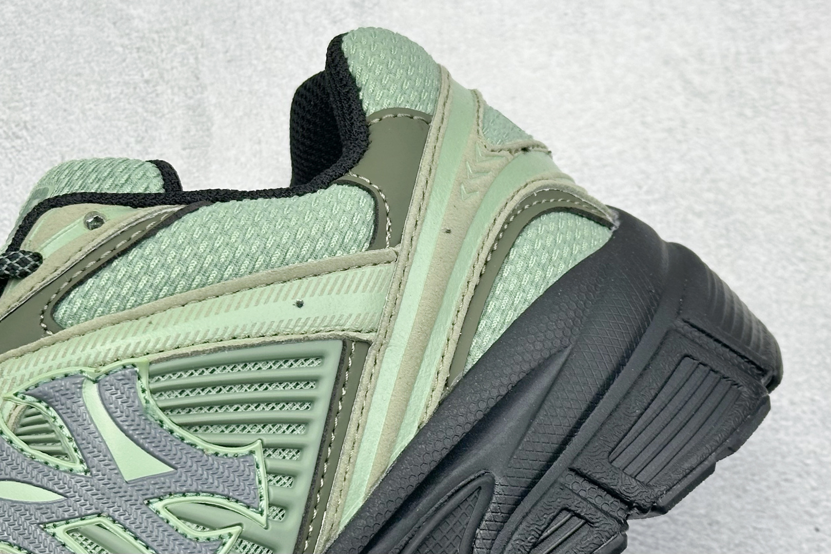 终端放店NY版MLB Chunky Runner Basic 厚底老爹厚底休闲运动慢跑鞋采用优质轻量克重